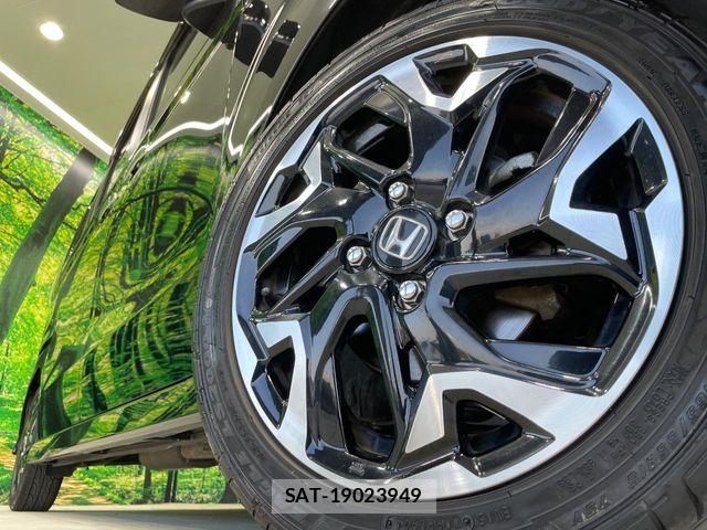 Honda N BOX CUSTOM 2018-11 7021036-12