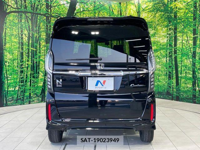 Honda N BOX CUSTOM 2018-11 7021036-14