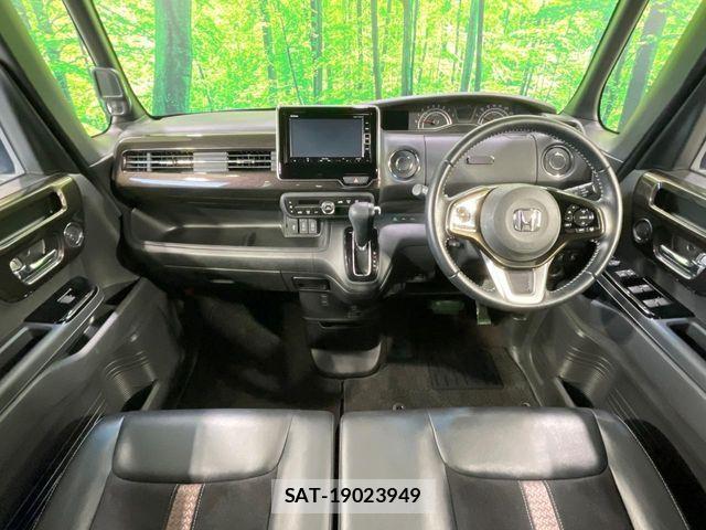 Honda N BOX CUSTOM 2018-11 7021036-1