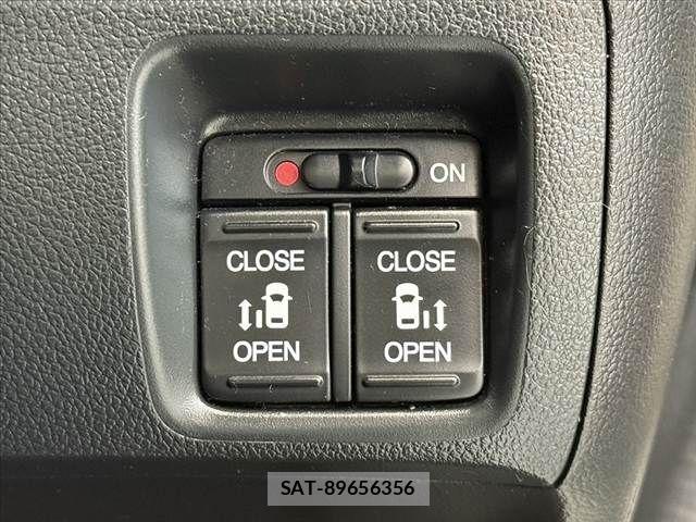 Honda N BOX CUSTOM 2015-09 7021052-5