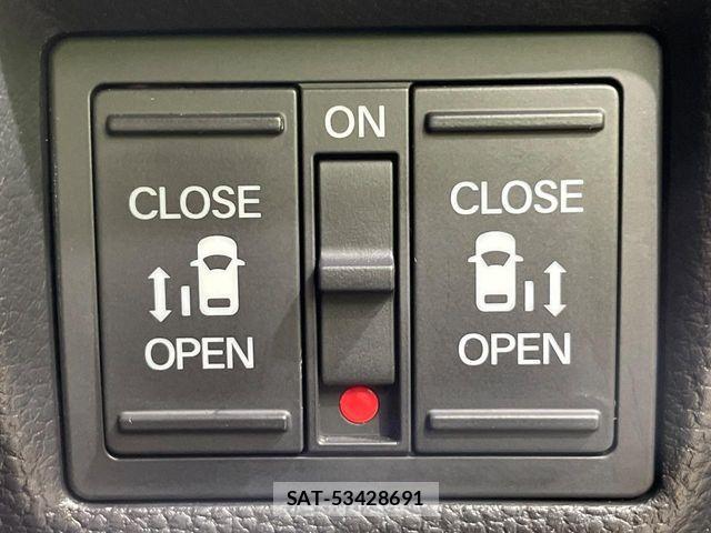 Honda N BOX CUSTOM 2021-05 7021033-5