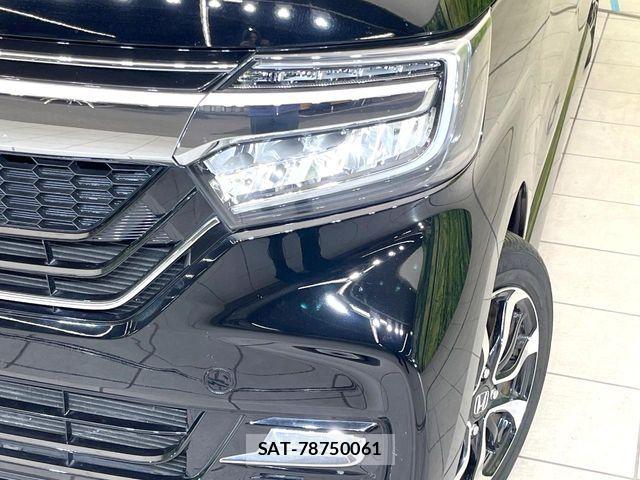 Honda N BOX CUSTOM 2019-05 7021039-11