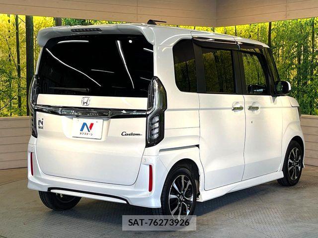 Honda N BOX CUSTOM 2019-03 7021045-16