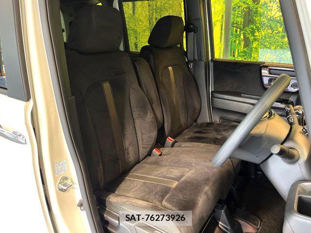 Honda N BOX CUSTOM 2019-03 7021045-7