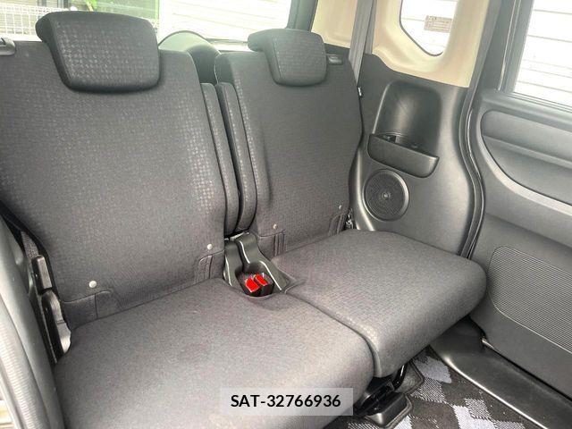 Honda N BOX CUSTOM 2015-10 7021047-9