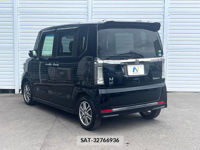 Honda N BOX CUSTOM 2015-10 7021047-17