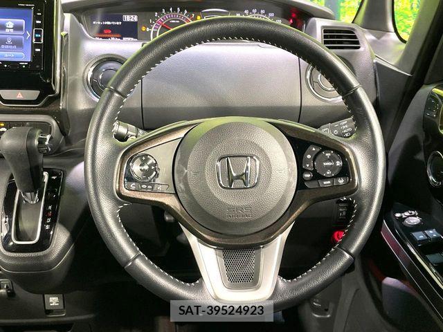 Honda N BOX CUSTOM 2018-02 7021038-12