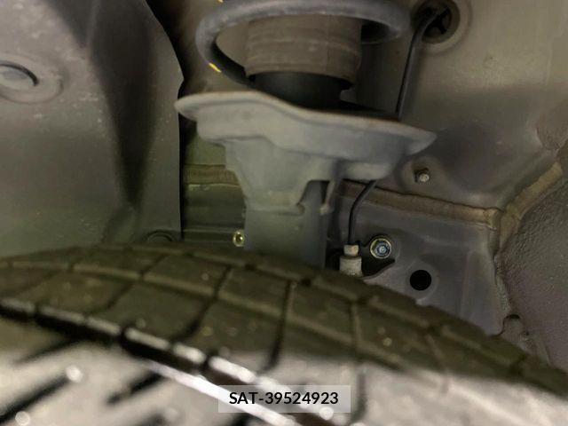 Honda N BOX CUSTOM 2018-02 7021038-19