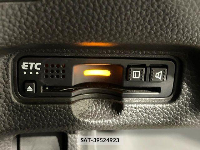Honda N BOX CUSTOM 2018-02 7021038-5