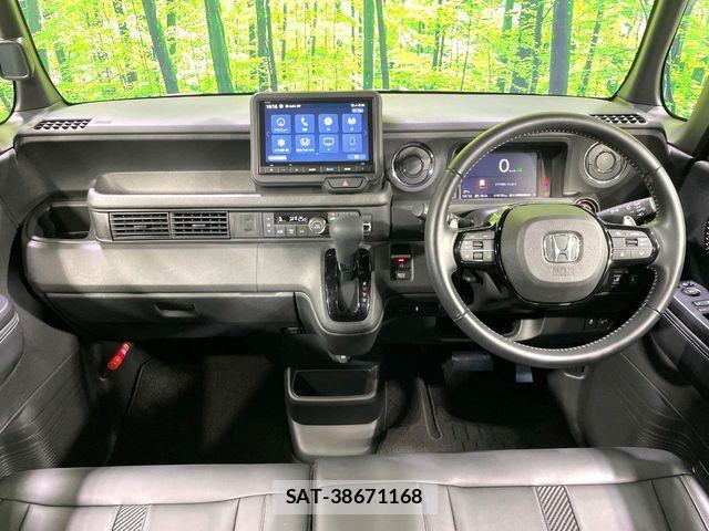 Honda N BOX CUSTOM 2024-01 7021031-1