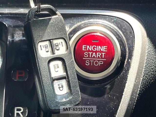 Honda N BOX CUSTOM 2013-12 7021049-3
