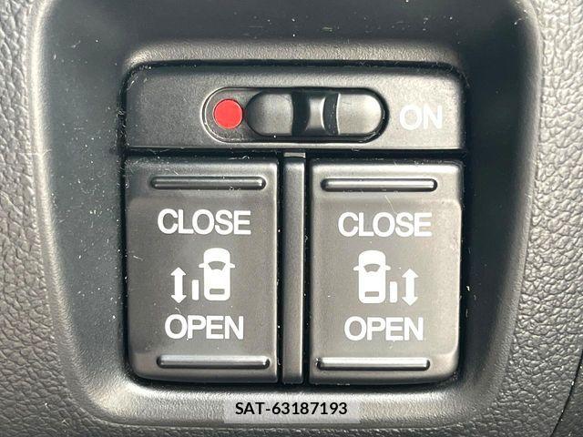 Honda N BOX CUSTOM 2013-12 7021049-4
