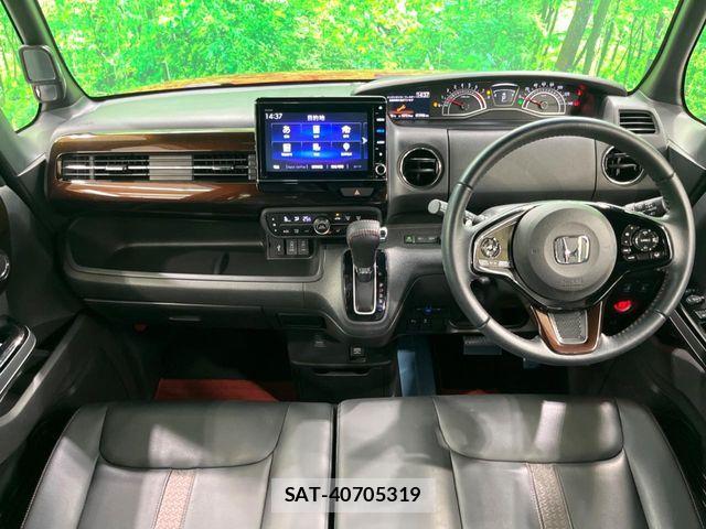 Honda N BOX CUSTOM 2021-05 7059897-1