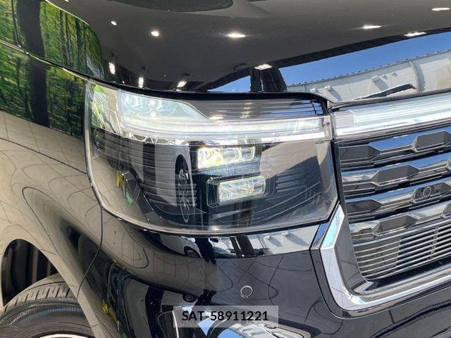 Honda N BOX CUSTOM 2024-06 7059883-11