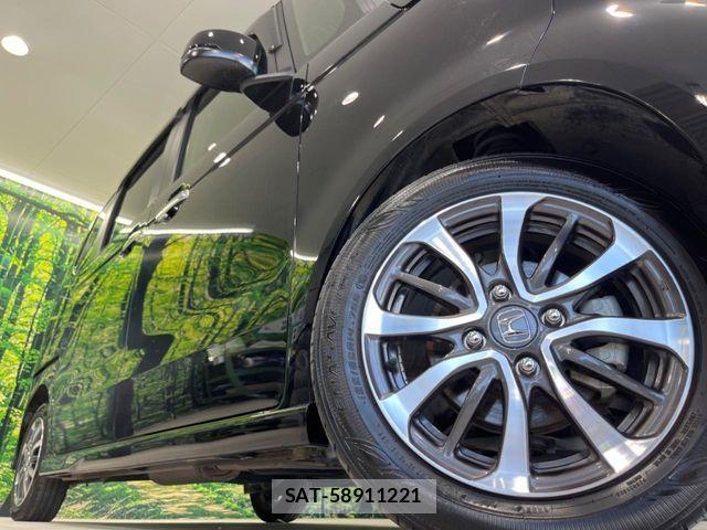 Honda N BOX CUSTOM 2024-06 7059883-12