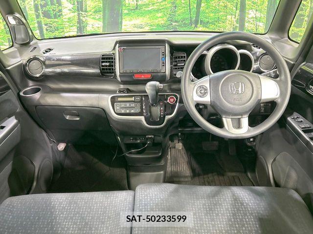 Honda N BOX CUSTOM 2016-08 7059909-1