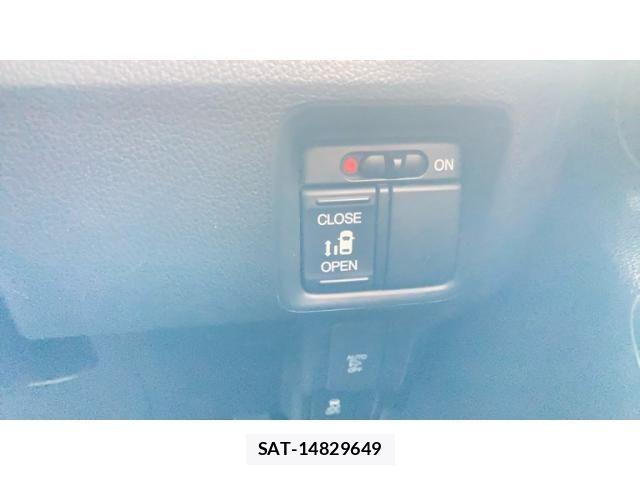 Honda N BOX CUSTOM 2016-12 7057211-23