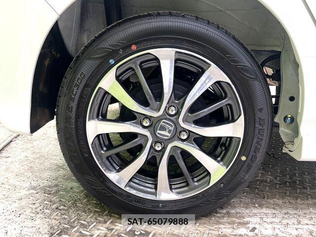 Honda N BOX CUSTOM 2026-02 7059869-12