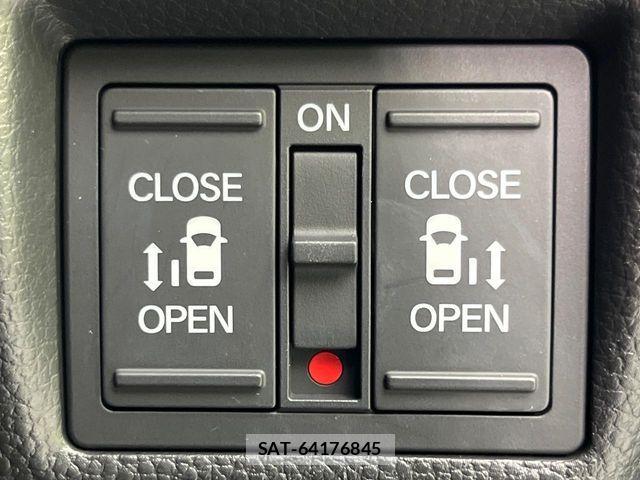 Honda N BOX CUSTOM 2021-06 7059884-2