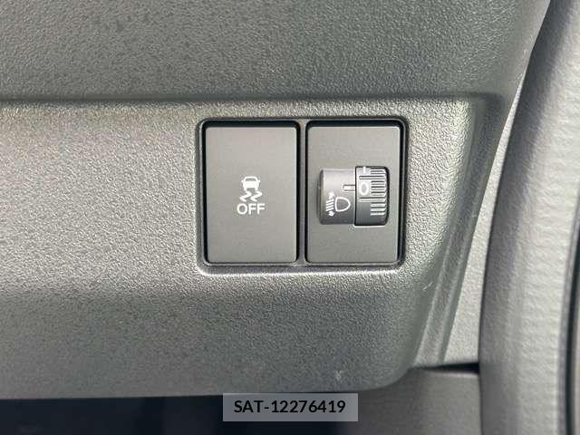 Honda N BOX CUSTOM 2026-03 7059850-17