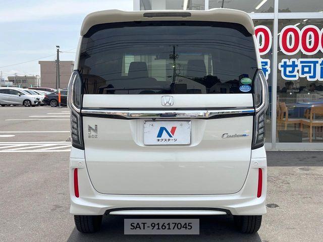 Honda N BOX CUSTOM 2018-02 7059905-16