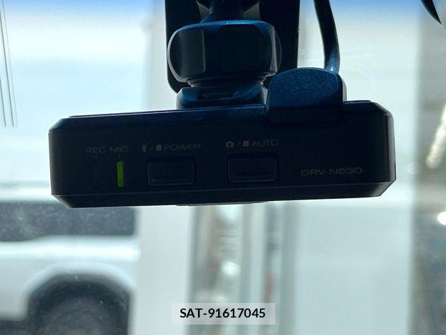 Honda N BOX CUSTOM 2018-02 7059905-6