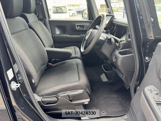 Honda N BOX CUSTOM 2024-05 7059892-8