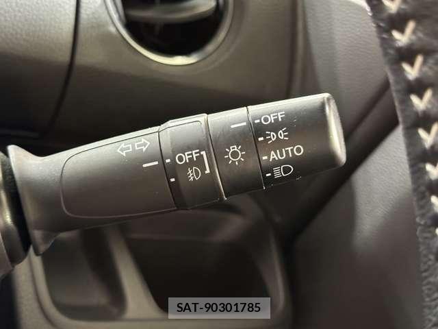 Honda N BOX CUSTOM 2019-04 7059891-11