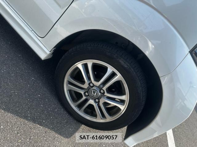 Honda N BOX CUSTOM 2017-06 7059912-6