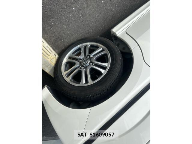 Honda N BOX CUSTOM 2017-06 7059912-8