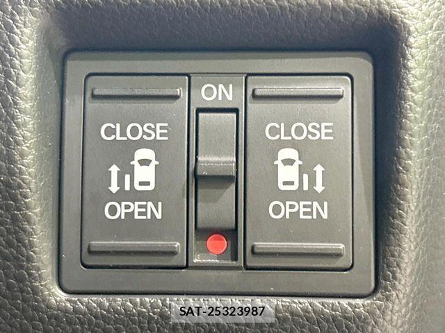 Honda N BOX CUSTOM 2018-08 7059889-6