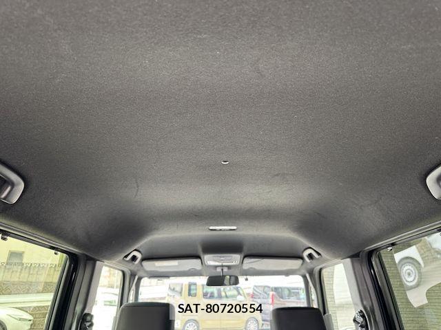 Honda N BOX CUSTOM 2024-05 7059887-13