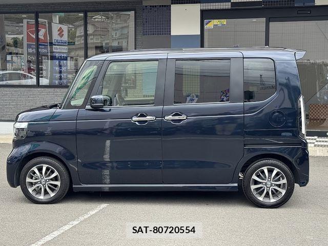 Honda N BOX CUSTOM 2024-05 7059887-1
