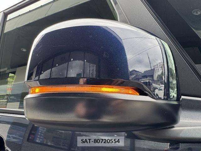Honda N BOX CUSTOM 2024-05 7059887-24