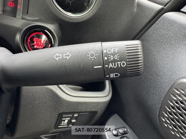 Honda N BOX CUSTOM 2024-05 7059887-25