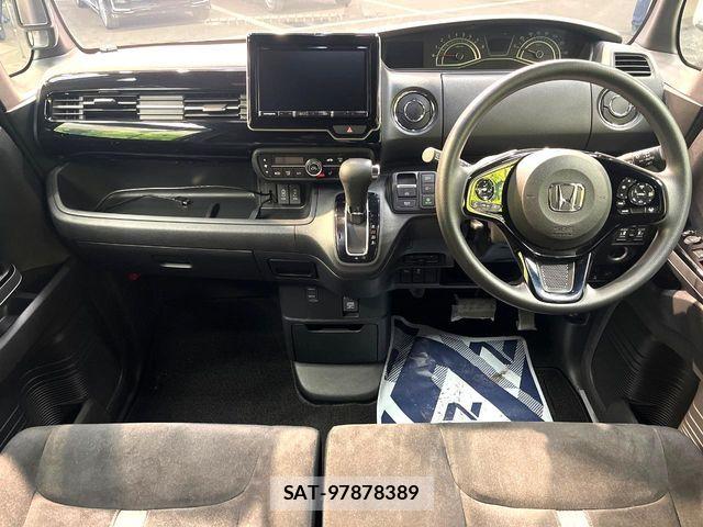 Honda N BOX CUSTOM 2022-06 7059882-1