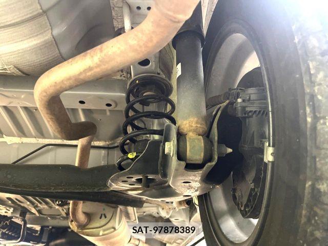 Honda N BOX CUSTOM 2022-06 7059882-19