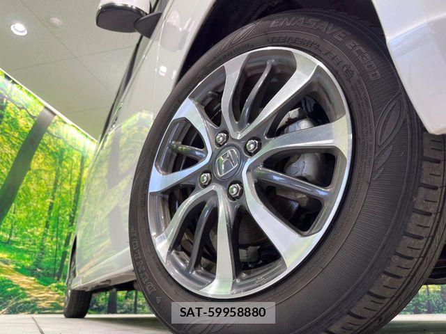 Honda N BOX CUSTOM 2023-11 7059874-12
