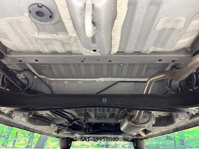 Honda N BOX CUSTOM 2023-11 7059874-18
