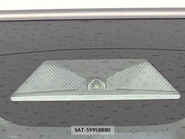 Honda N BOX CUSTOM 2023-11 7059874-5
