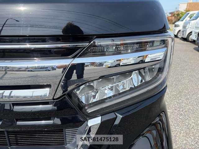Honda N BOX CUSTOM 2022-04 7059888-9