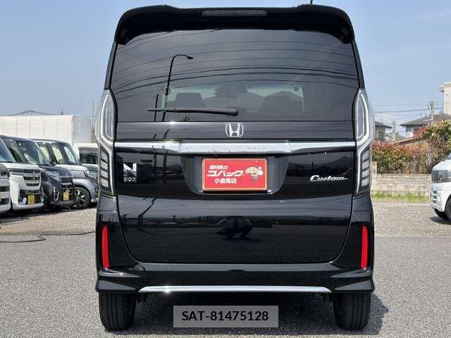 Honda N BOX CUSTOM 2022-04 7059888-6