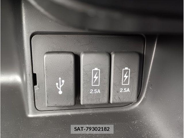 Honda N BOX CUSTOM 2022-05 7059896-21