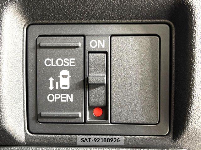 Honda N BOX CUSTOM 2025-09 7059880-4