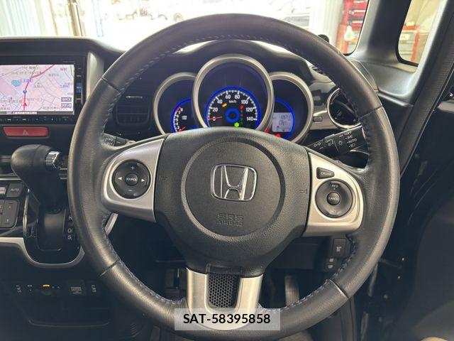 Honda N BOX CUSTOM 2016-10 7059915-17