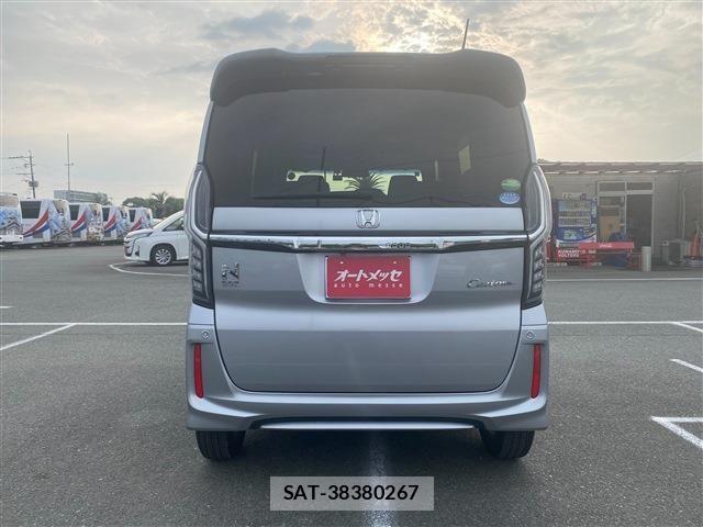 Honda N BOX CUSTOM 2019-05 7059894-6