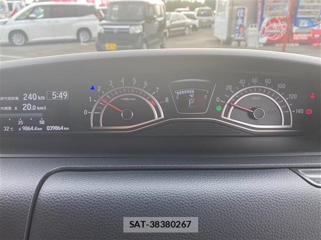 Honda N BOX CUSTOM 2019-05 7059894-8