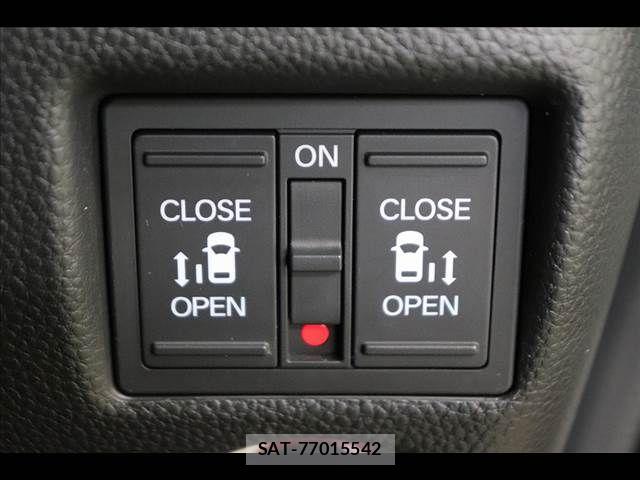 Honda N BOX CUSTOM 2020-10 7059886-4