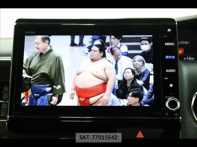Honda N BOX CUSTOM 2020-10 7059886-5