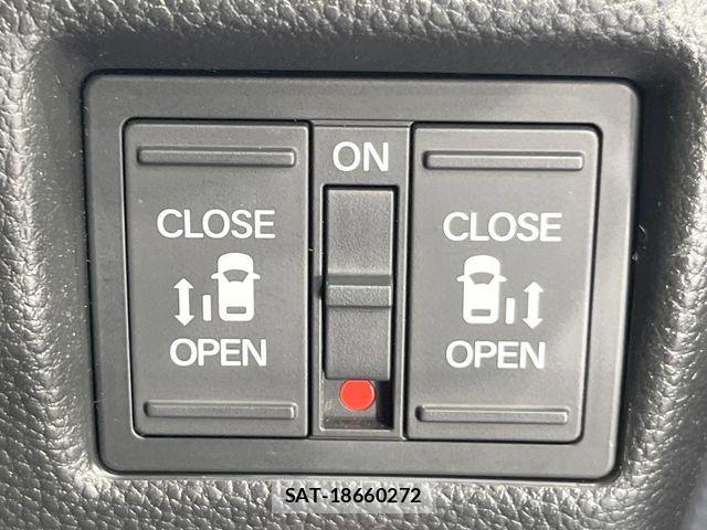 Honda N BOX CUSTOM 2020-05 7222626-5